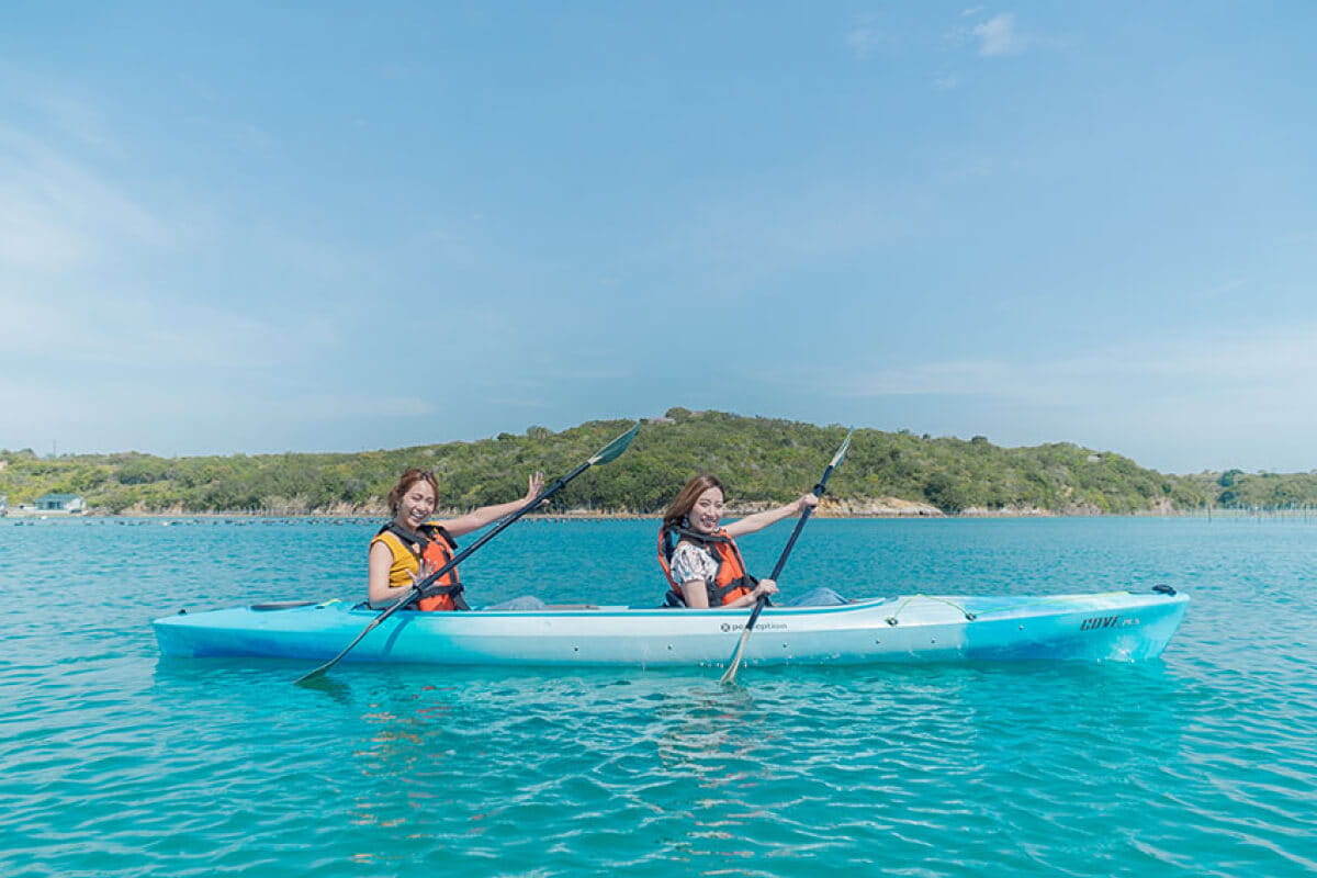Photos of women enjoying kayaking